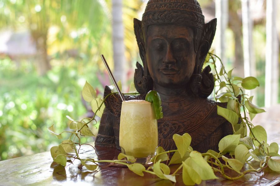 Black-Pepper-Resort-smoothie-Electrolyte-Flight